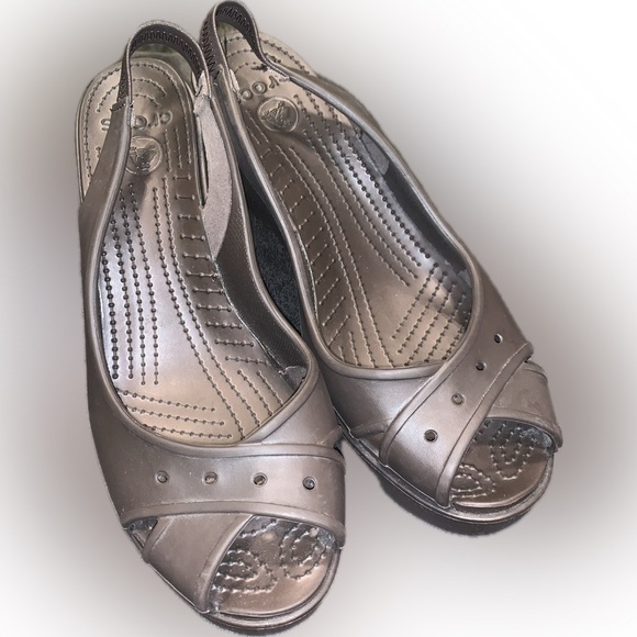 Crocs Farrah Chocolate Brown Slingback Foam Wedge Peep Toe Sandals Heels 10 W - Picture 3 of 8